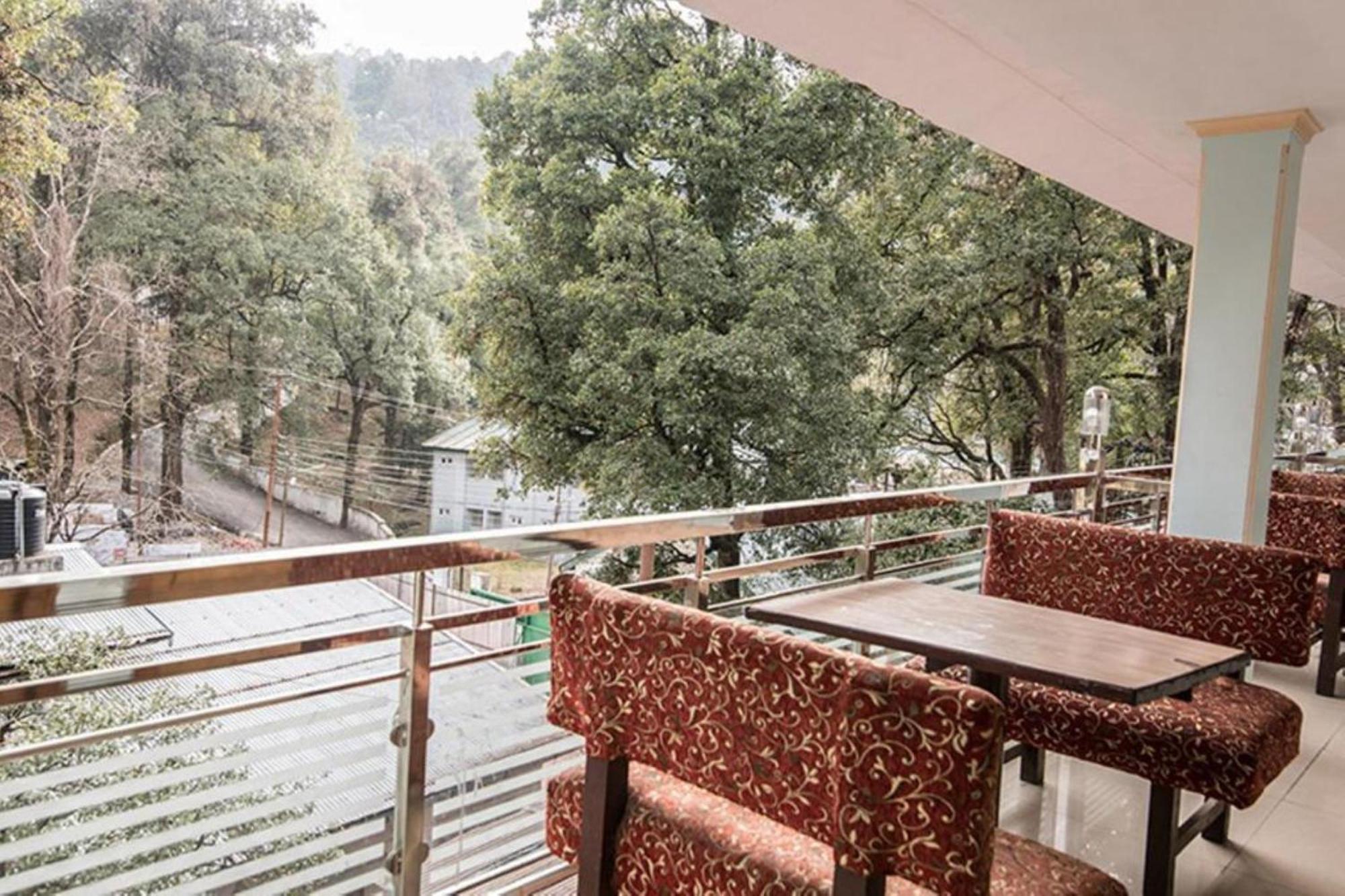 Moon Hotel Mallital, Near Nainital High Court Extérieur photo